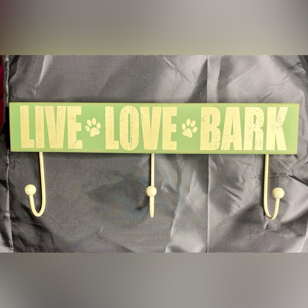 Green 'Live Love Bark' Wall Hook